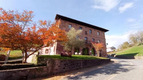Amaiur Hotel | Discover Oceanfront Comfort at Hotel Jauregi Borda