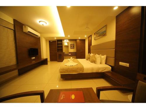 Lodhi ka Mahal Hotel | Budget-Friendly Hotel Jayson Metoda with Family Amenities