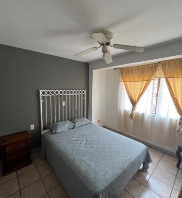 San Juan de los Lagos Hotel | Comfortable Hotel Jerusalem: Family-Friendly Dining Awaits