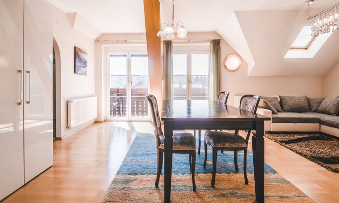 Velden am Worther See Hotel | Discover Hotel Kärntnerhof Velden: Family-Friendly Retreat