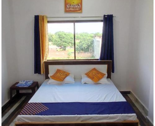 Sarnath Hotel | HOTEL K-A-S-H-I-N-E-S-T Near Sarnath Buddhist Temple - Offers Air Conditioned Rooms With Wifi Facility - Parking & Room Service - Prime Location - Best Selling In Varanasi