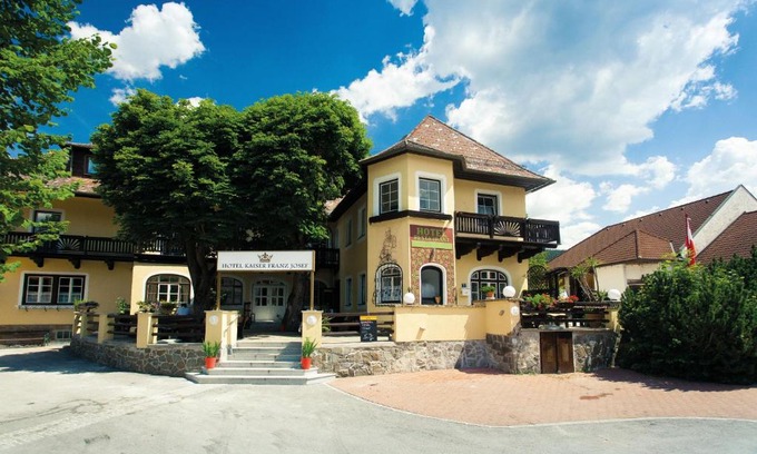 Rohr im Gebirge Hotel | Discover Hotel Kaiser Franz Josef: Top Rated & Pet Friendly