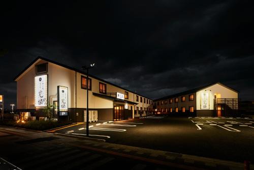 Honjo Hotel | Accessible Hotel Kan Raku Honjo Waseda Ekimae with Breakfast