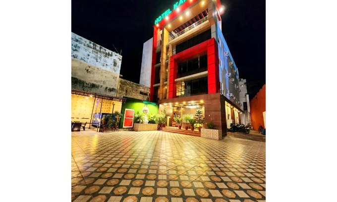 Khatima House | Comfortable Stay at Hotel Kanha Ji, Khatima with Breakfast