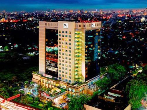 Palmerah Hotel | Relax at Hotel KIMAYA Slipi Jakarta with Pool & Spa Access