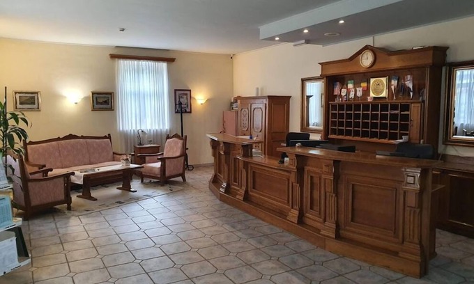 Nova Gradiska Hotel | Relax at Hotel Kralj Tomislav with Spa & Breakfast Included