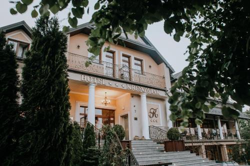 Siemiatycze Hotel | Pet-Friendly Retreat at Hotel Kresowiak with Hot Tub