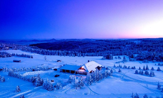 Cinovec Hotel | Discover Hotel Krušnohorský Dvůr: Family & Pet Friendly Stay