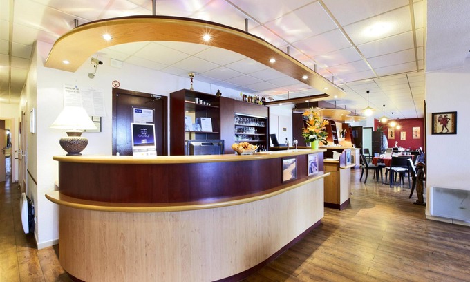 Beauvais Hotel | Budget-Friendly Hotel Kyriad Beauvais Sud with Family Amenities