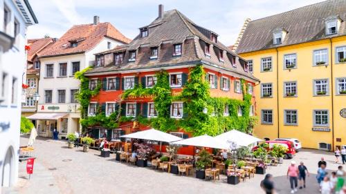 Meersburg Hotel | Pet-Friendly Retreat at Hotel Löwen-Weinstube with Dining