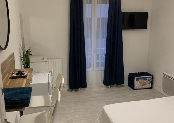 Petit-Colombes Apartment | Family-Friendly Hotel La Défense with Great Amenities