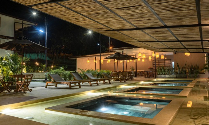 La Estrella Hotel | Exceptional Hotel La Finca del Café with Pool & Spa
