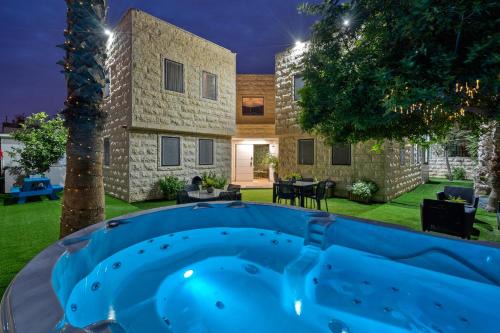 Beersheba Hotel | Indulge at מלון לה פינקה - Luxury Suites with Amenities