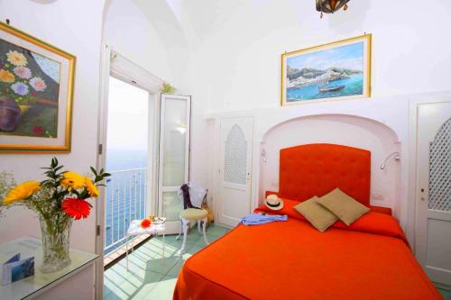 Pogerola Hotel | Oceanfront Retreat at Hotel La Ninfa with Breakfast Included