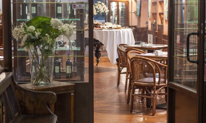 Pisa City Centre Hotel | Discover Comfort at Hotel La Pace: Spa & Child-Friendly