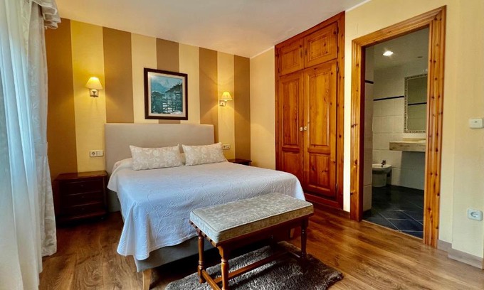 Arenas de Cabrales Hotel | Budget-Friendly Comfort at Hotel La Rivera with Breakfast