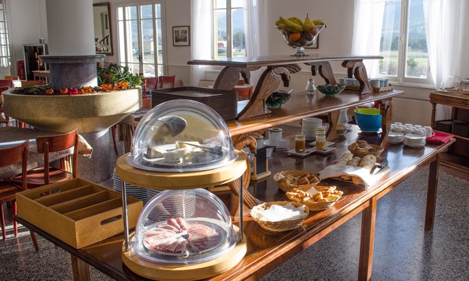 Saint-Andre-les-Alpes Hotel | Cozy Hotel Lac et Foret with Pool & Family-Friendly Perks