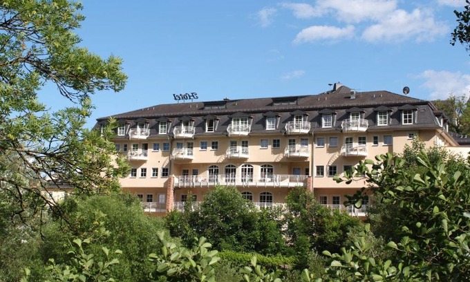 Weilburg Hotel | Discover Hotel Lahnschleife: A 4-Star Spa Retreat
