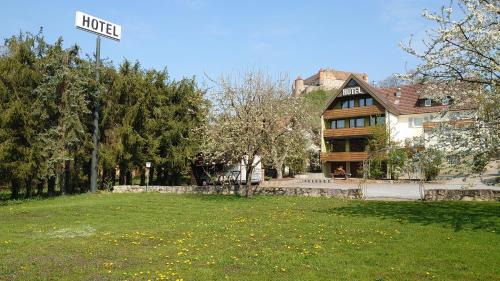 Untergruppenbach Hotel | Family-Friendly Stay at Hotel Landgasthof Fromm, Rated 8.2