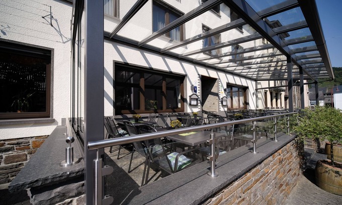 Kattenes Hotel | Discover Hotel Langen: Rated 9.6/10 with Family-Friendly Amenities