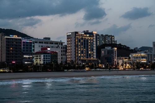 Haeundae Hotel | Oceanfront Hotel Laon: Rated 8/10 with Hot Tub & Views