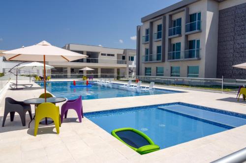 Neiva Hotel | Discover Hotel Las Olas Palermo: Pool & Family-Friendly Stay