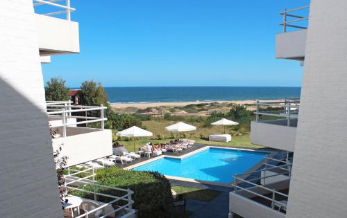 La Barra Hotel | Top-Rated Hotel Las Olas Resort with Ocean View Amenities