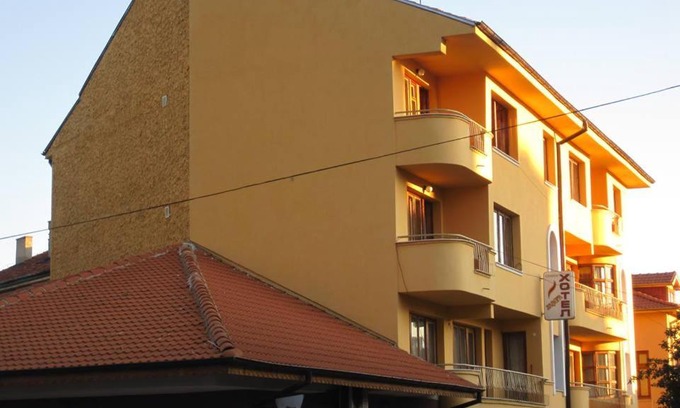 Vranyantsi Hotel | Budget-Friendly Comfort at Hotel Lavega - Rated 9/10