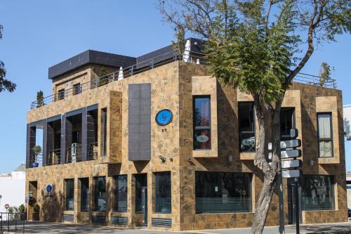 Lebrija Hotel | Discover LB Lebrija Hotel: Family-Friendly and Accessible