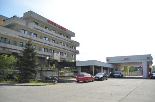 Timisoara Hotel | Budget-Friendly Stay at Hotel Le Baron: Pet & Child Friendly