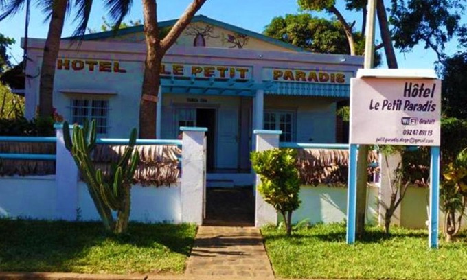 Antsiranana Bed & Breakfast | Discover Hotel Le Petit Paradis: Family-Friendly Getaway