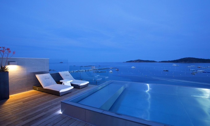 Pinarellu Hotel | Discover Hotel Le Pinarello: 4-Star Ocean View Retreat