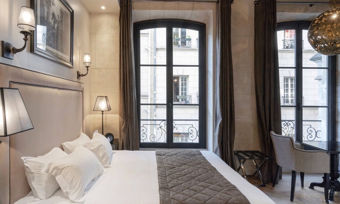 Saint-Merri Hotel | Experience Comfort at Hotel Le Presbytère – Guest Rated 9.6