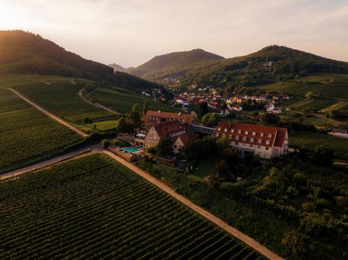 Leinsweiler Hotel | Discover Hotel Leinsweiler Hof: 4-Star Oceanfront Retreat