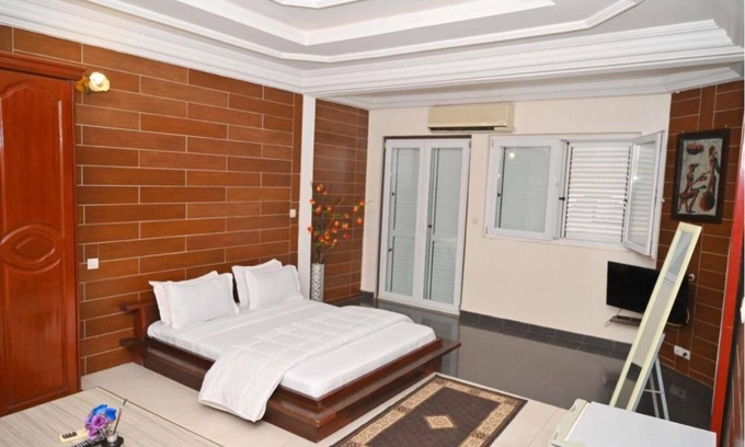 Les Almadies Hotel | Cozy Hotel LES Mamelles with Ocean View & Breakfast Options