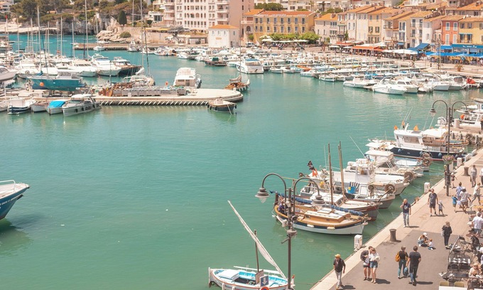 Cassis Hotel | Discover Hotel Liautaud Cassis: Oceanfront Bliss Awaits