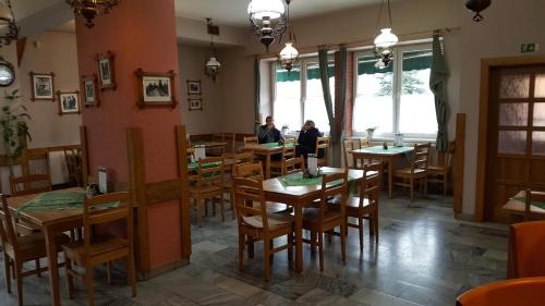 Novy Hrozenkov Hotel | Budget-Friendly Hotel Lidový dům: Pet Friendly & Breakfast