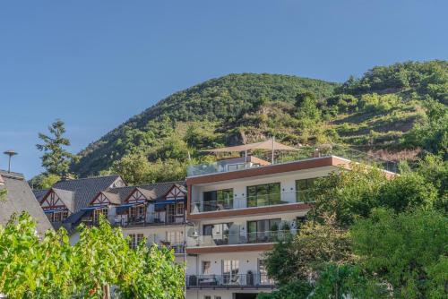 Ellenz Hotel | Discover Hotel Lipmann "Am Klosterberg" – Rated 9/10!