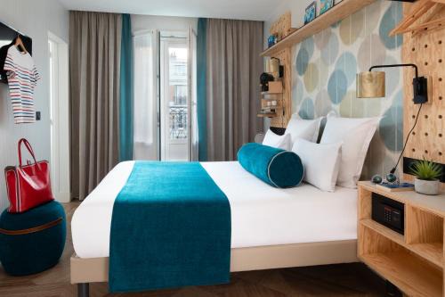 Quinze-Vingts Hotel | Top-Rated Hôtel LOCOMO with Spa and Hot Tub Amenities