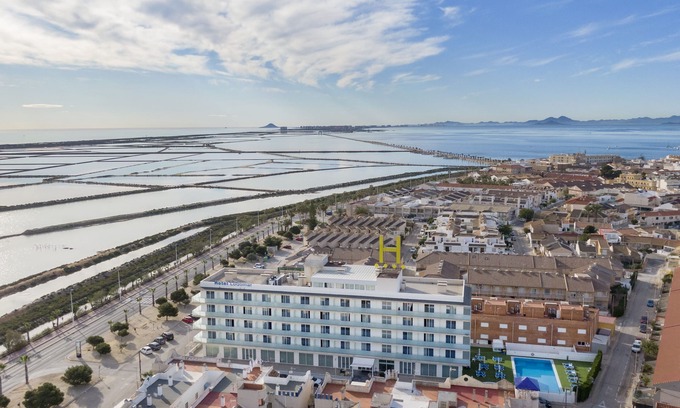 Lo Pagan Hotel | Relax at Hotel Lodomar Spa & Talasoterapia - 4-Star Escape