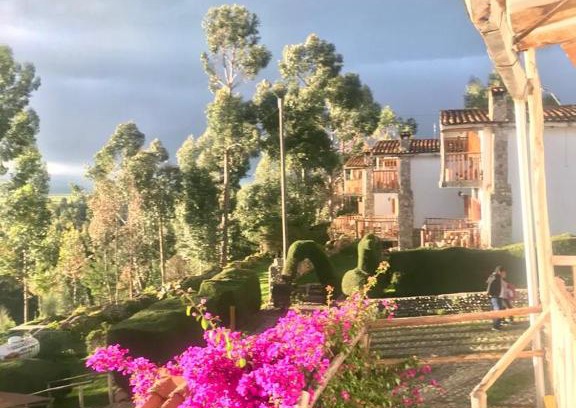 Junin Hotel | Pet-Friendly Getaway at Hotel Loma Verde el Mirador