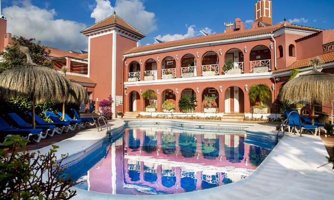Nerja Hotel | Discover Hotel Los Arcos: Family-Friendly with Spa & Pool