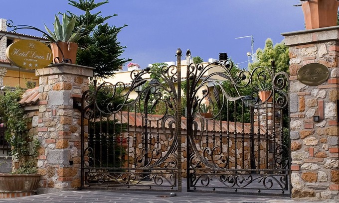 Ciampino Hotel | Family-Friendly Hotel Louis II with Breakfast Included