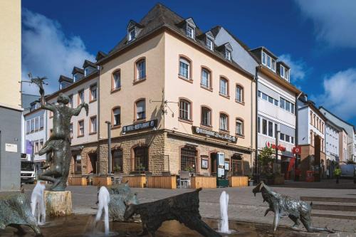 Bitburg Hotel | Comfortable Stay at Hotel Louis Müller with Pet-Friendly Perks