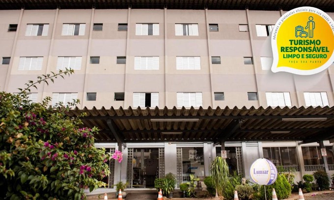 Nossa Senhora da Penha Hotel | Budget-Friendly Hotel Lumiar with Pool & Breakfast Offerings