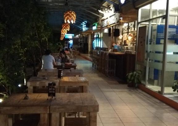 Tanjung Pandan Hotel | Delightful Hotel Lux Melati with Breakfast and Family Amenities