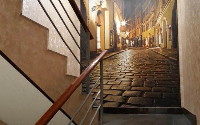 Cherepovets Hotel | Budget-Friendly Hotel Lyuksemburg with Kitchen & Pet Access