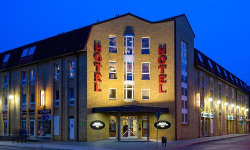 Luckenwalde Hotel | Discover Hotel Märkischer Hof: Family-Friendly Comfort