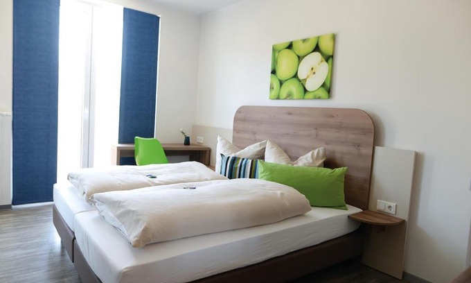 Vechta Hotel | Hotel M24: Rooms with Kitchenette & 9/10 Guest Rating