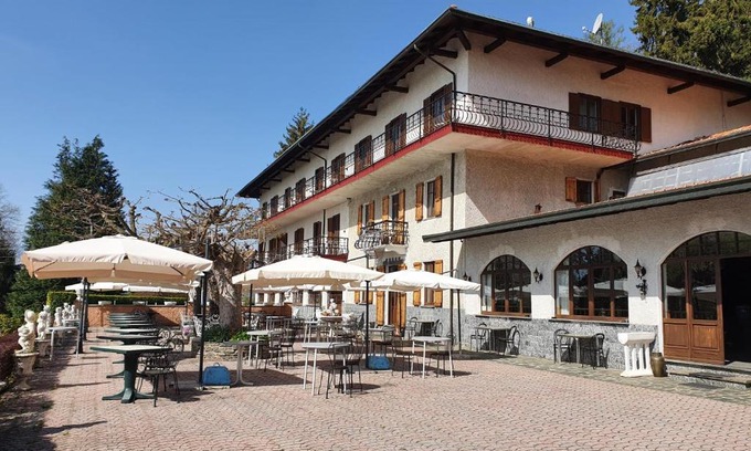 Armeno Hotel | Discover Hotel Madonna di Luciago: Oceanfront Oasis